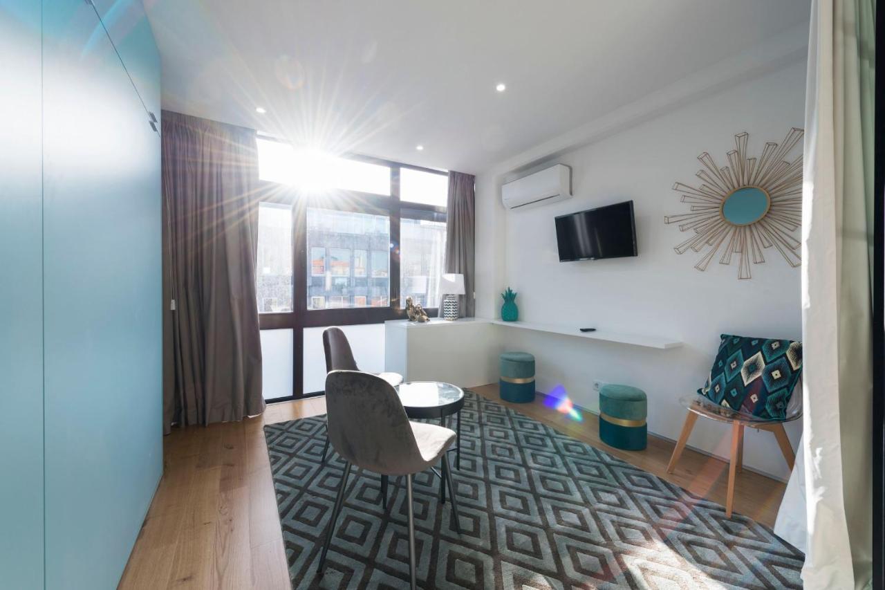 Lovelystay - Wohaza Apartment With Free Private Parking Porto Luaran gambar