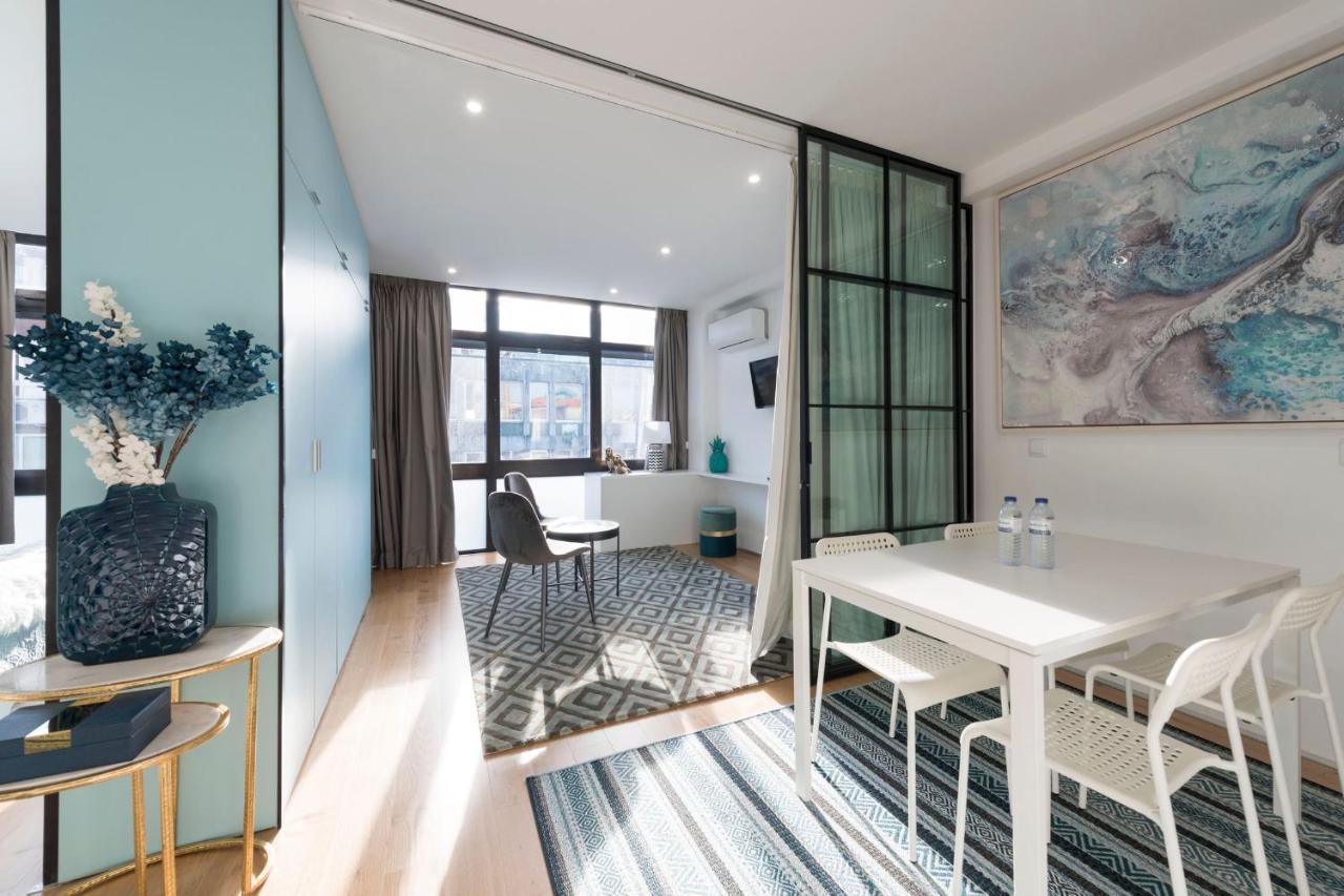 Lovelystay - Wohaza Apartment With Free Private Parking Porto Luaran gambar